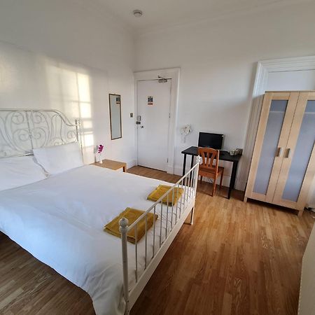 Edinburgh Travel Guest House Kültér fotó