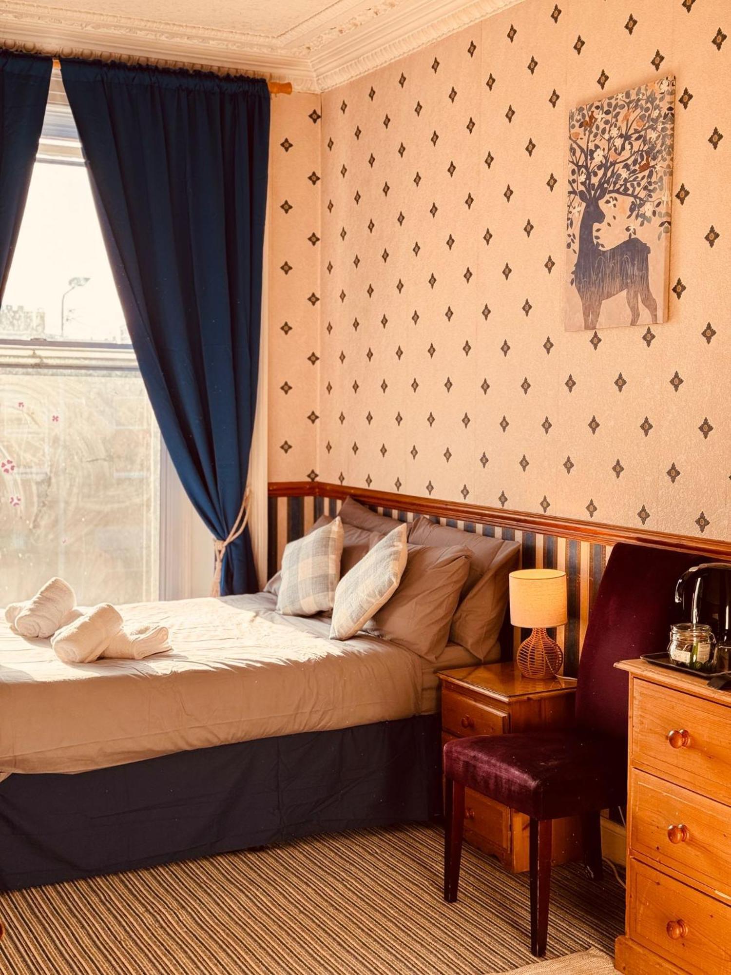Edinburgh Travel Guest House Kültér fotó