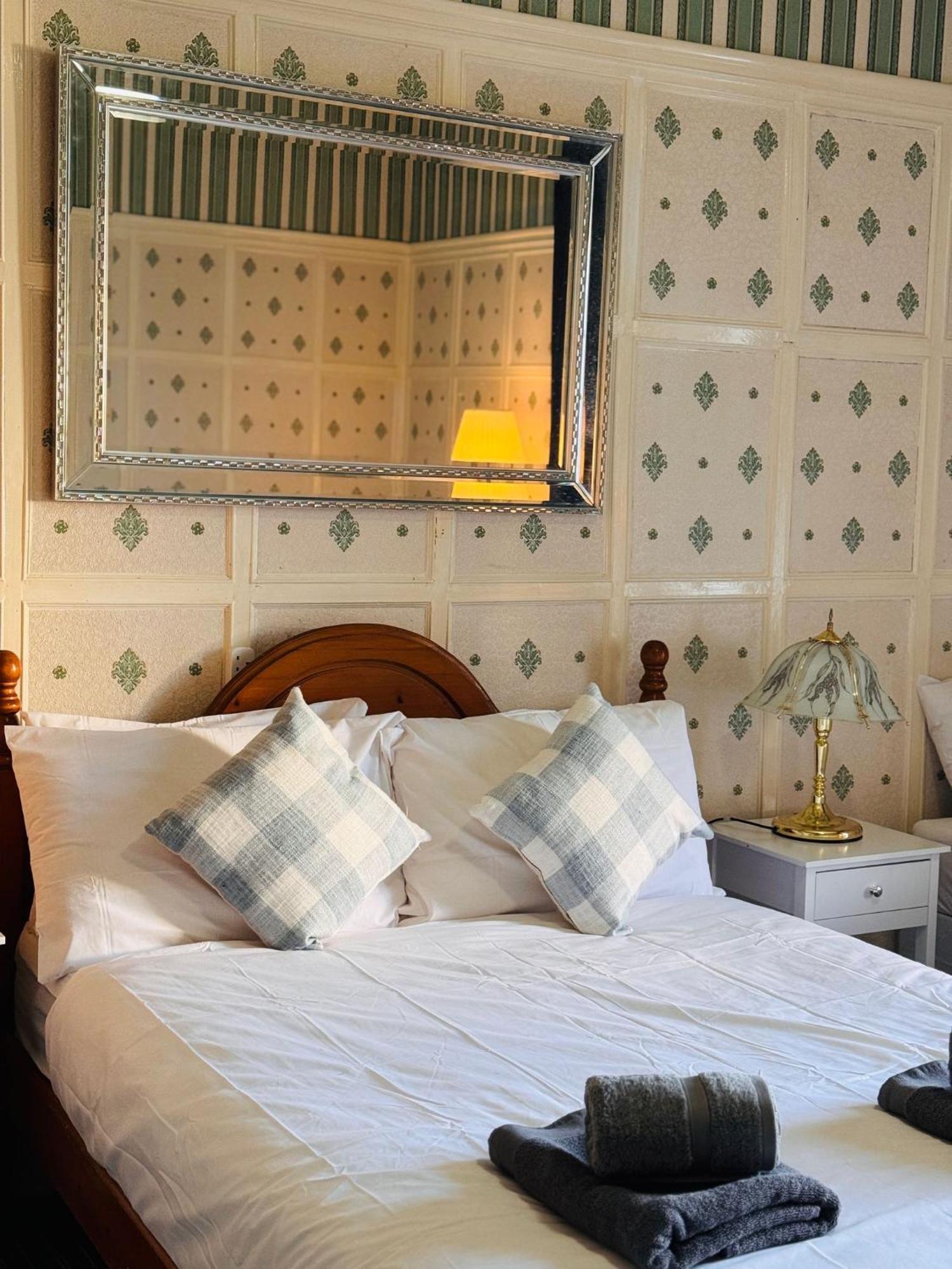 Edinburgh Travel Guest House Kültér fotó