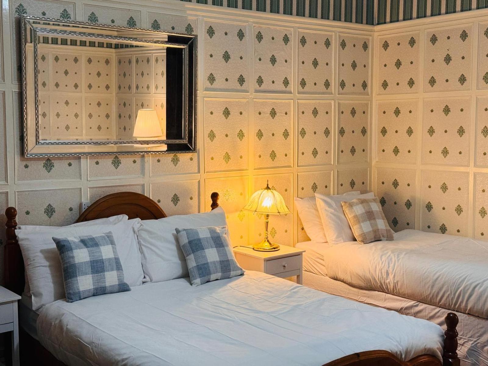 Edinburgh Travel Guest House Kültér fotó